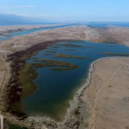 House Mela Holiday home *