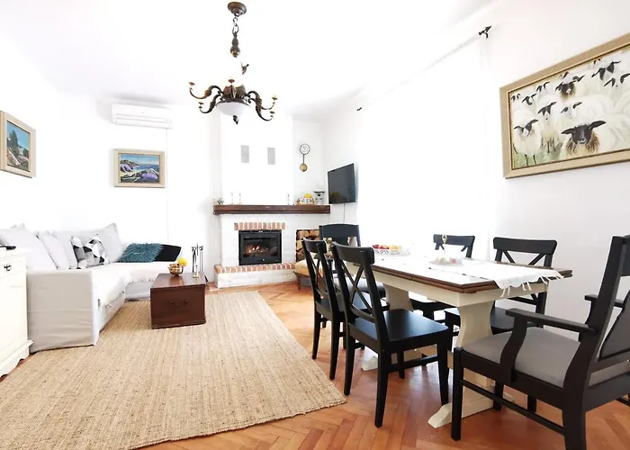 House Mela Дом отдыха Влашичи