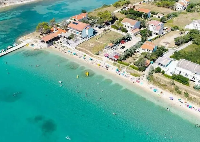 Дом отдыха House Mela