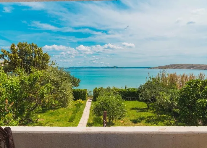 House Mela 펜션 Vlašići